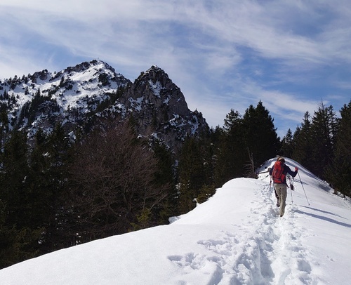 Anstieg zum Lechnerkopf, über die Rampoldplatte. Der Schnee wurde später noch deutlich tiefer.